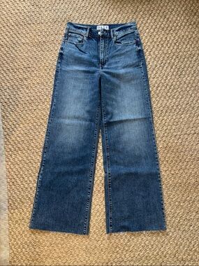 High-Rise Wide Leg Jeans in Dark Blue